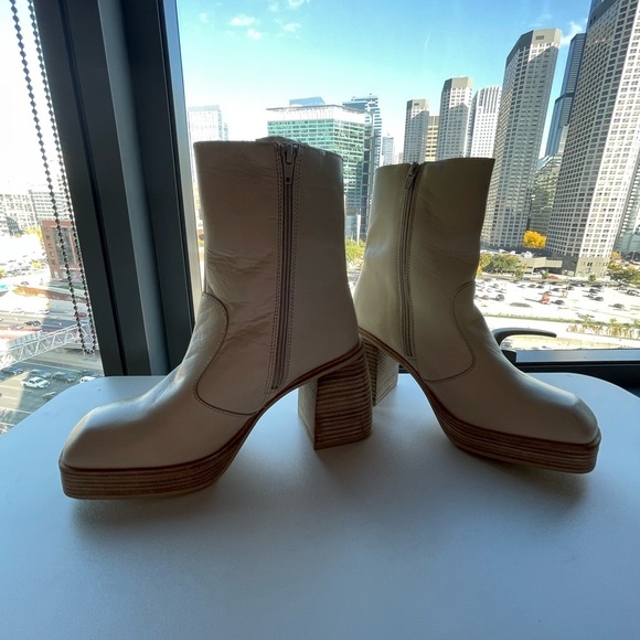 Free People Ruby 70's Retro Bone Cream Leather Platform Ankle Boots Size 9 - Picture 4 of 7